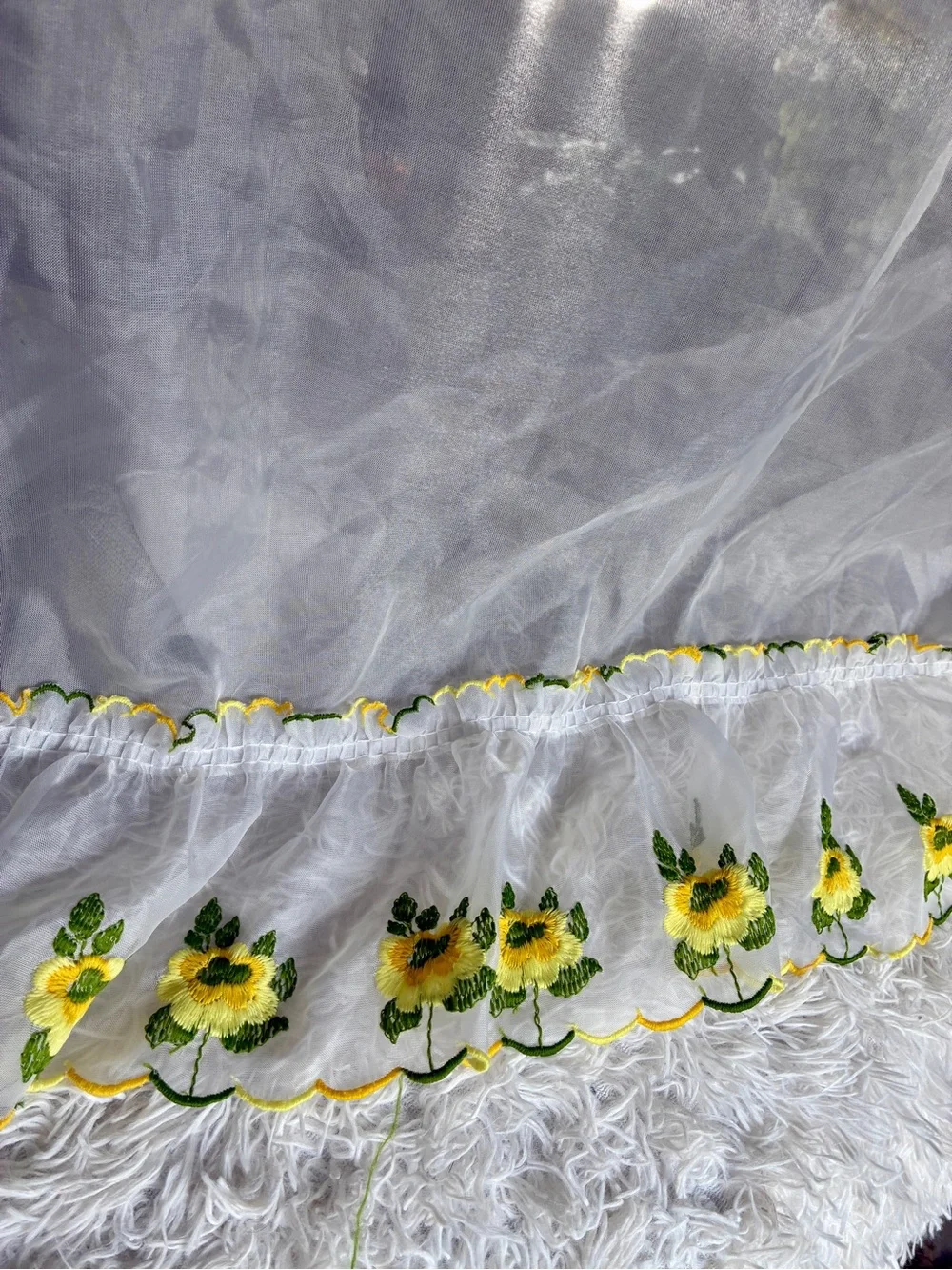 Vintage 70’s embroidery flowers window valance  White Sheer Ruffle with Yellow